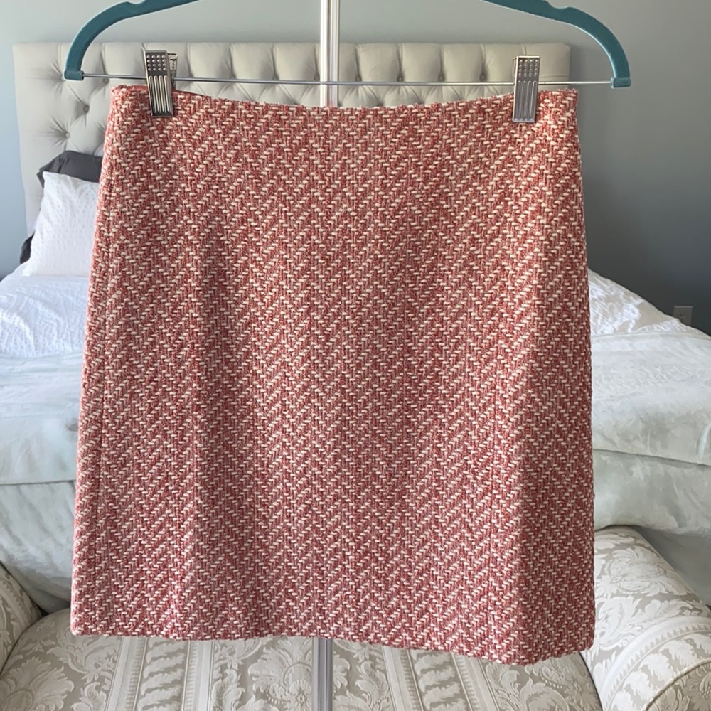 Loft skirt